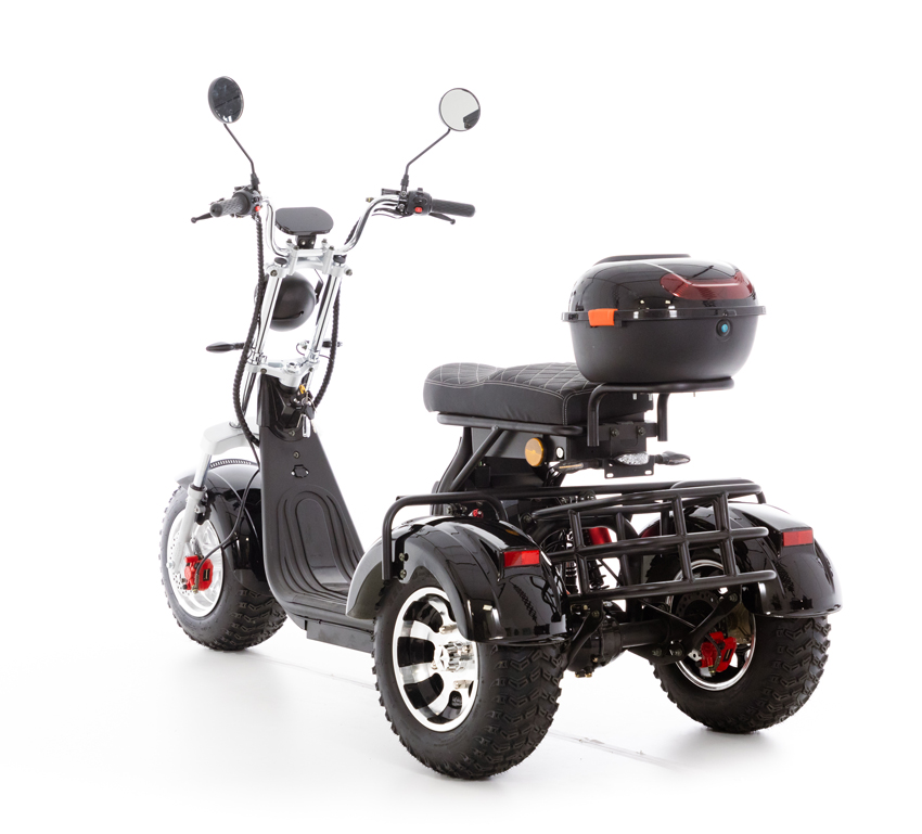 Elektromos Chopper UNIZDRAV PRO háromkerekű - erős 2000 W-os motor