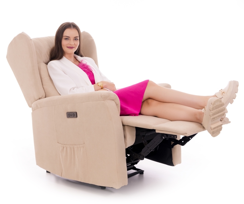 COMFORT relaxációs, dönthető füles fotel masszázs- és fűtésfunkcióval, bézs színű