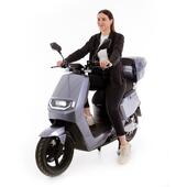 Elektromos robogó UNIZDRAV e-City, egy akkumulátoros