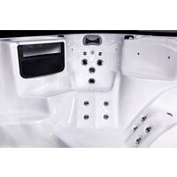 Pezsgőfürdő SwimSpa LUX Balboa USA