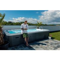 Pezsgőfürdő SwimSpa LUX Balboa USA