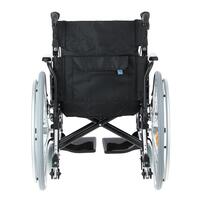 Könnyűszerkezetes kerekesszék allítható súlyponttal