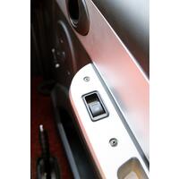 Elektromos mopedautó UNIZDRAV MiniCar