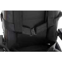 Elektromos kerekesszék függőleges emeléssel