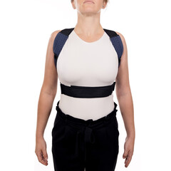 Tartásjavító hátpánt