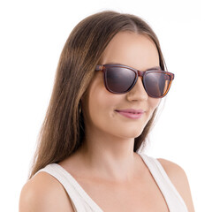 UNIZDRAV polarizált szemüveg - barna + tok, szövet tok és tesztkészlet