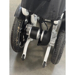 Elektromos kerekesszék AT52304 (Használt darab)