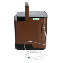 Oxigénkoncentrátor hangkimenettel UNIZDRAV, 7 l/perc, fautánzat (Használt darab)