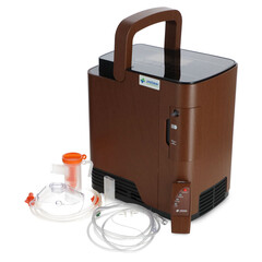 Oxigénkoncentrátor hangkimenettel UNIZDRAV, 7 l/perc, fautánzat (Használt darab)