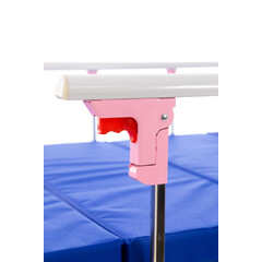 UNIZDRAV mechanikus pozicionáló ágy matraccal gyerekeknek