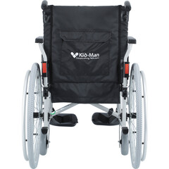 Könnyűszerkezetes kerekesszék állítható súlyponttal (Kiállított darab)