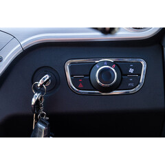 Elektromos háromkerekű robogó UNIZDRAV MiniCar (Használt darab)