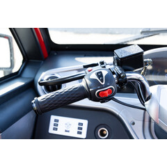 Elektromos háromkerekű robogó UNIZDRAV MiniCar (Használt darab)