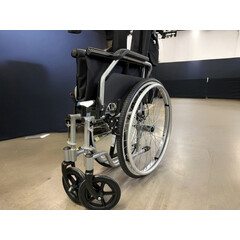 UNIZDRAV LIGHT könnyűszerkezetes kerekesszék (Használt darab)