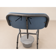 WC szék széles üléssel (Kiállított darab)