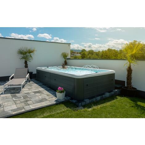 Pezsgőfürdő SwimSpa LUX Balboa USA