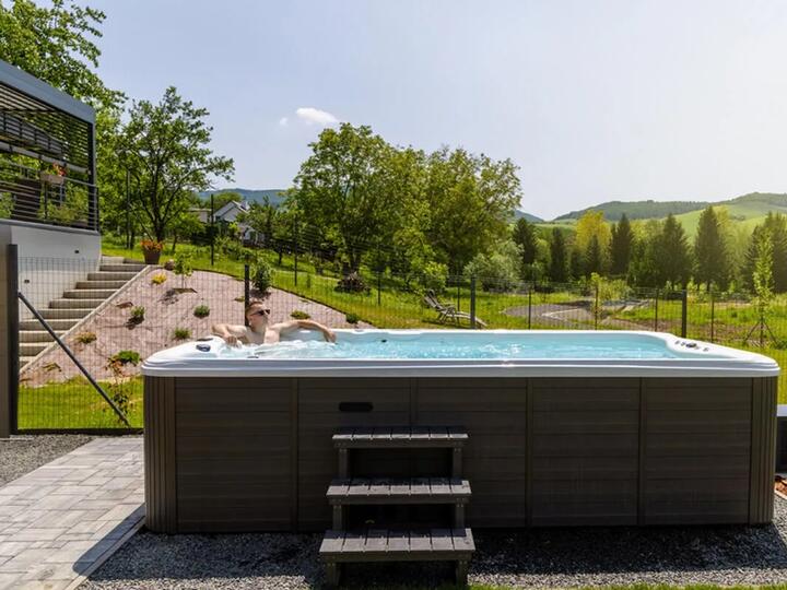 Nemcsak relaxáció: hogyan segíti a masszázsmedence az egészségét