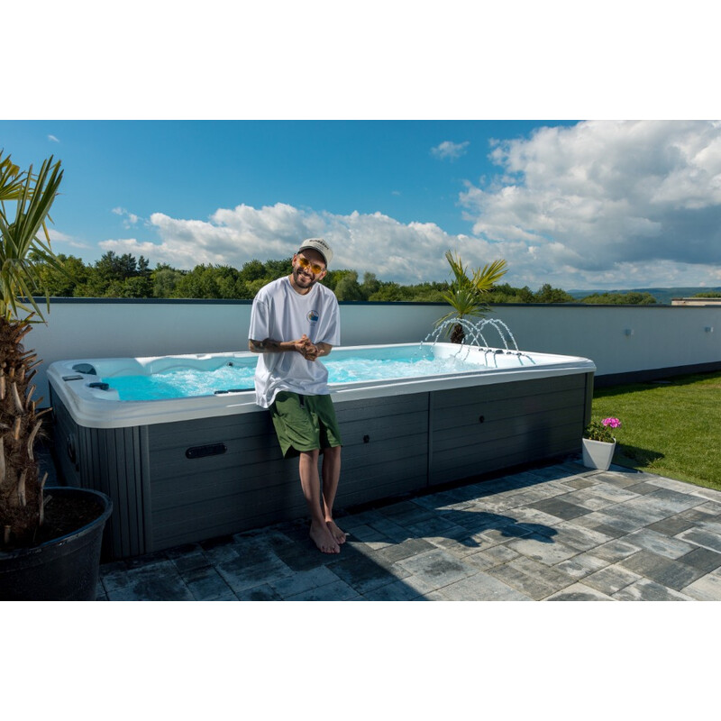 Pezsgőfürdő SwimSpa LUX Balboa USA