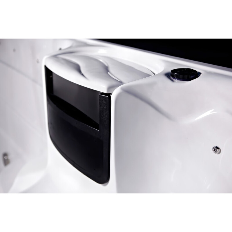 Pezsgőfürdő SwimSpa LUX Balboa USA