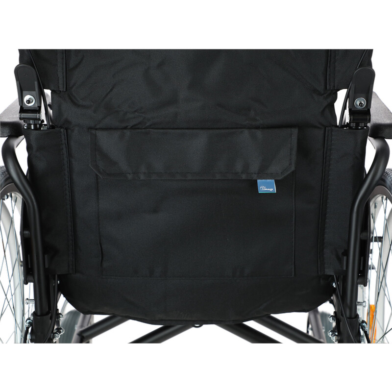 Könnyűszerkezetes kerekesszék allítható súlyponttal