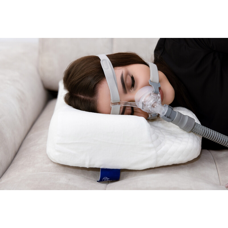 Ortopéd párna kivágással a CPAP maszkkal való alváshoz