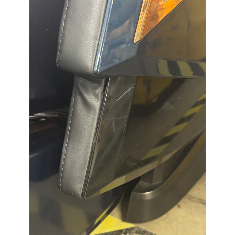 LUX 4D MASSAGER elektromos masszázsfotel, kék-arany (Használt darab)