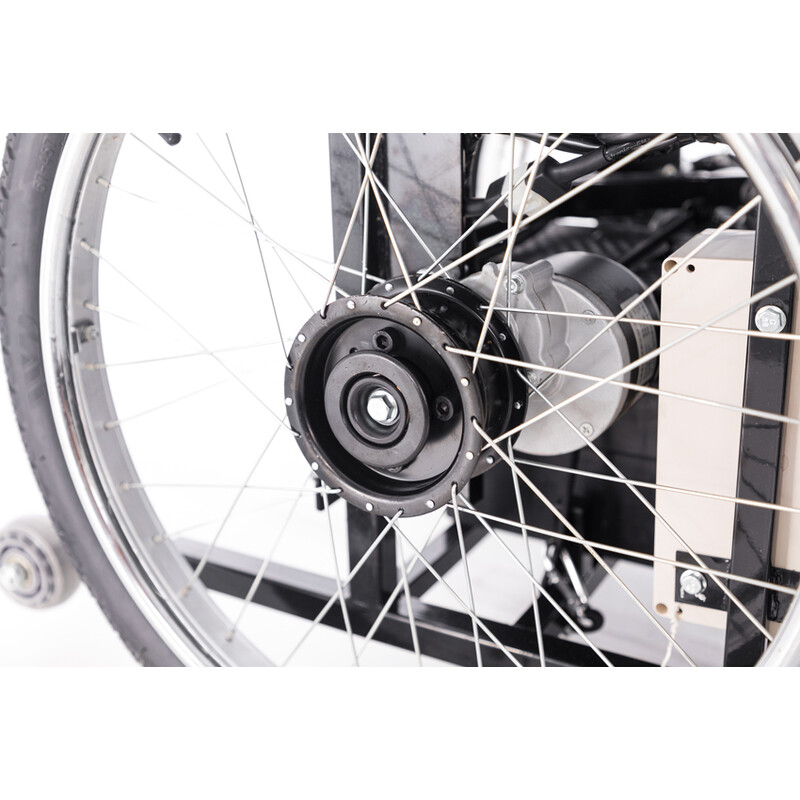 Elektromos kerekesszék függőleges emeléssel