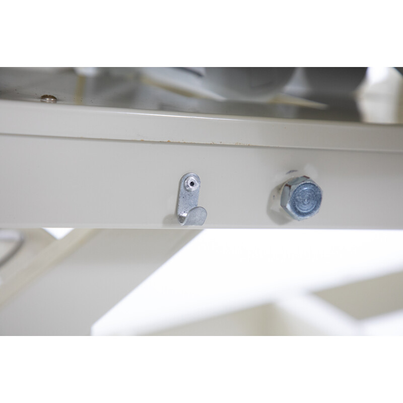 Elektromos állítható ágy Vertica beépített akkumulátorral