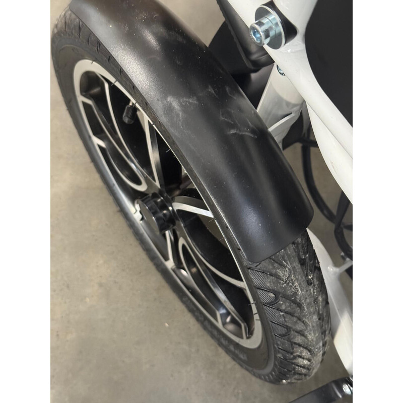 Elektromos kerekesszék AT52304 (Használt darab)