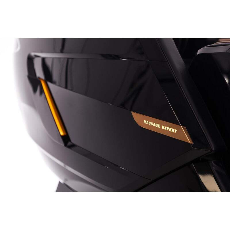 LUX 4D MASSAGER elektromos masszázsfotel, fekete-arany (Használt darab)
