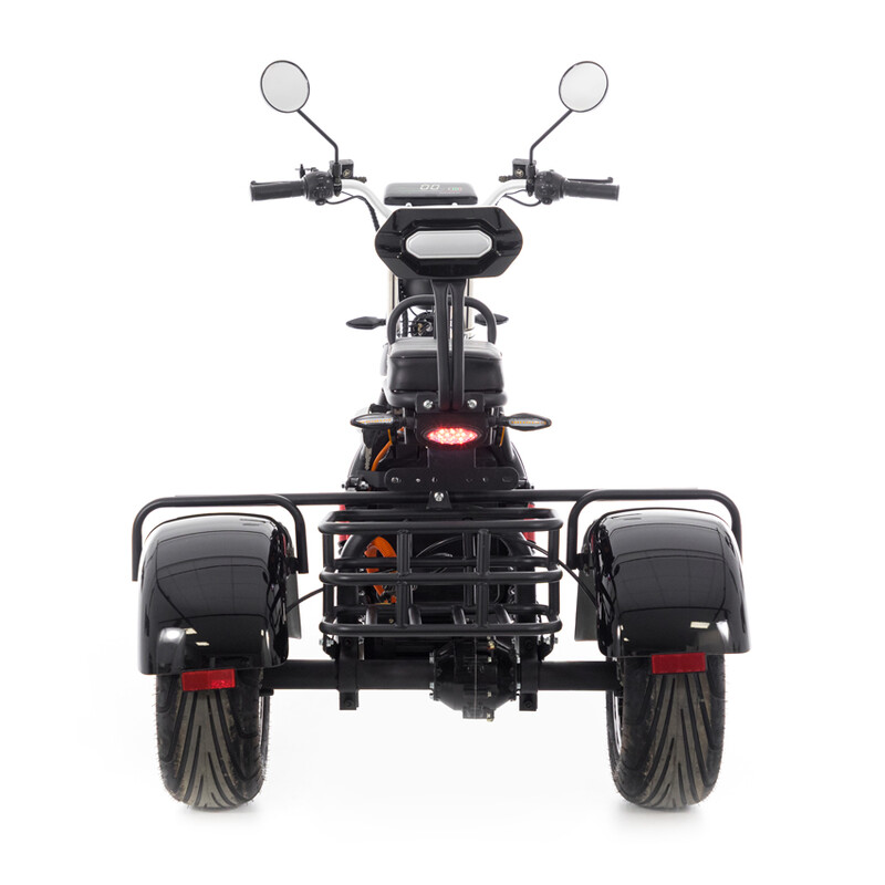 Elektromos chopper UNIZDRAV PRO Trike Black