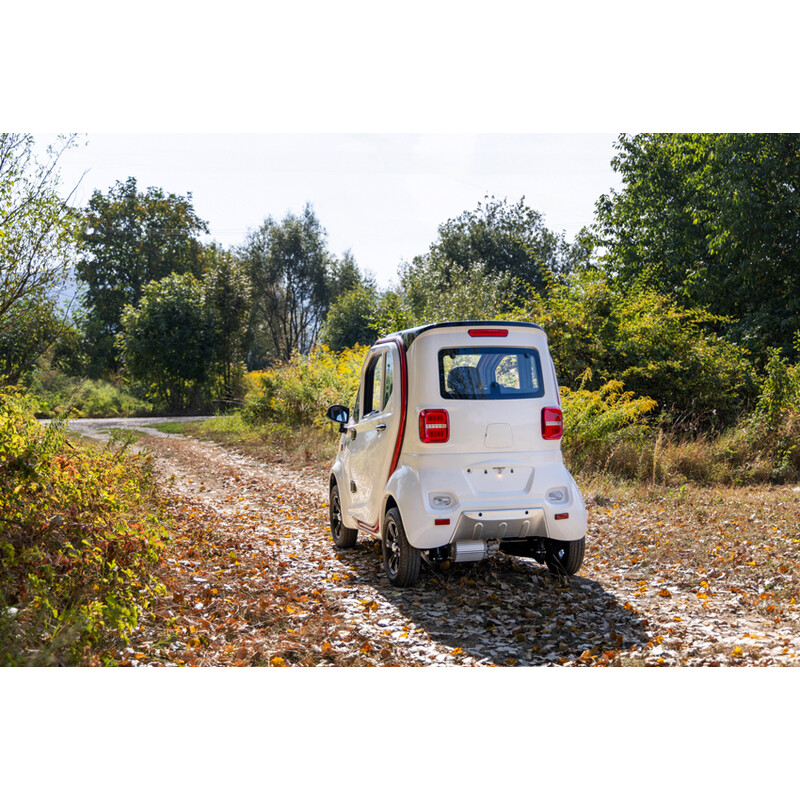 Elektromos mopedautó UNIZDRAV MiniCar (Használt darab)
